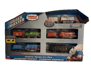 THOMAS & FRIENDS TRACK MASTER ESSENTIAL ENGINES GIFT PACK TARGET EXCLUSIVE - Picture 1 of 8