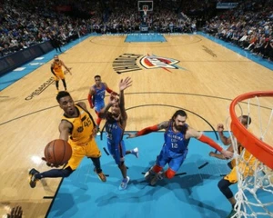 DONOVAN MITCHELL 8X10 PHOTO UTAH JAZZ BASKETBALL PICTURE NBA VS THUNDER - Picture 1 of 1