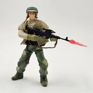 Star Wars Loose Endor Rebel Soldier II (No Beard) - Picture 1 of 1