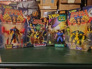 Menge 4 Marvel's X-Men Actionfiguren Wolverine & Shard Missle Flyers & mehr - Bild 1 von 22