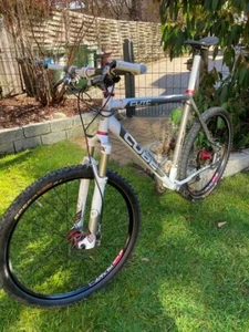 Cube Mountainbike 26 Zoll, Hardtail, Titan-Rahmen, gepflegt, Rahmengröße 22 Zoll - Bild 1 von 8
