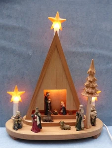 28031. Lichtertreppe Fensterbeleuchtung  Krippe  Weihnachten  Fensterdeko - Bild 1 von 7