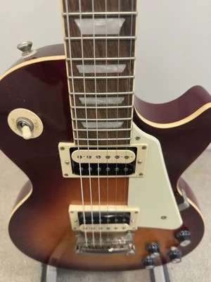 Epiphone Les Paul Classic Electric Guitar Cherry Sunburst - image 1 of 4