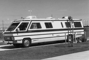 APOLLO MOTORHOME SERVICE MANUALs 570pgs w/ RV Furnace AC Frig & Heater Service - Picture 1 of 5