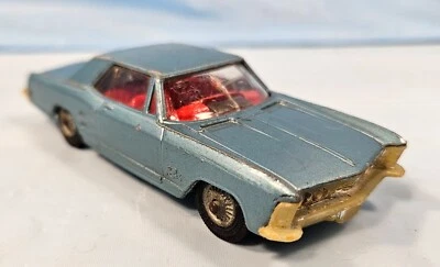 Corgi 1/43 1964 Buick Riviera Diecast - Image 1 of 4