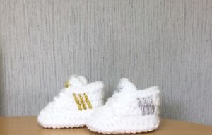 Crochet baby shoes Handmade crochet wool baby booties sneakers slippers