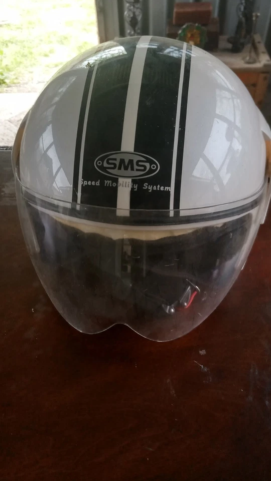 Casco de moto Foto 1 de 3