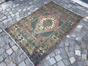 Bohemian Area Rug Handmade Wool Rug Turkish Vintage Traditional Rug Home Decor - Picture 1 of 8