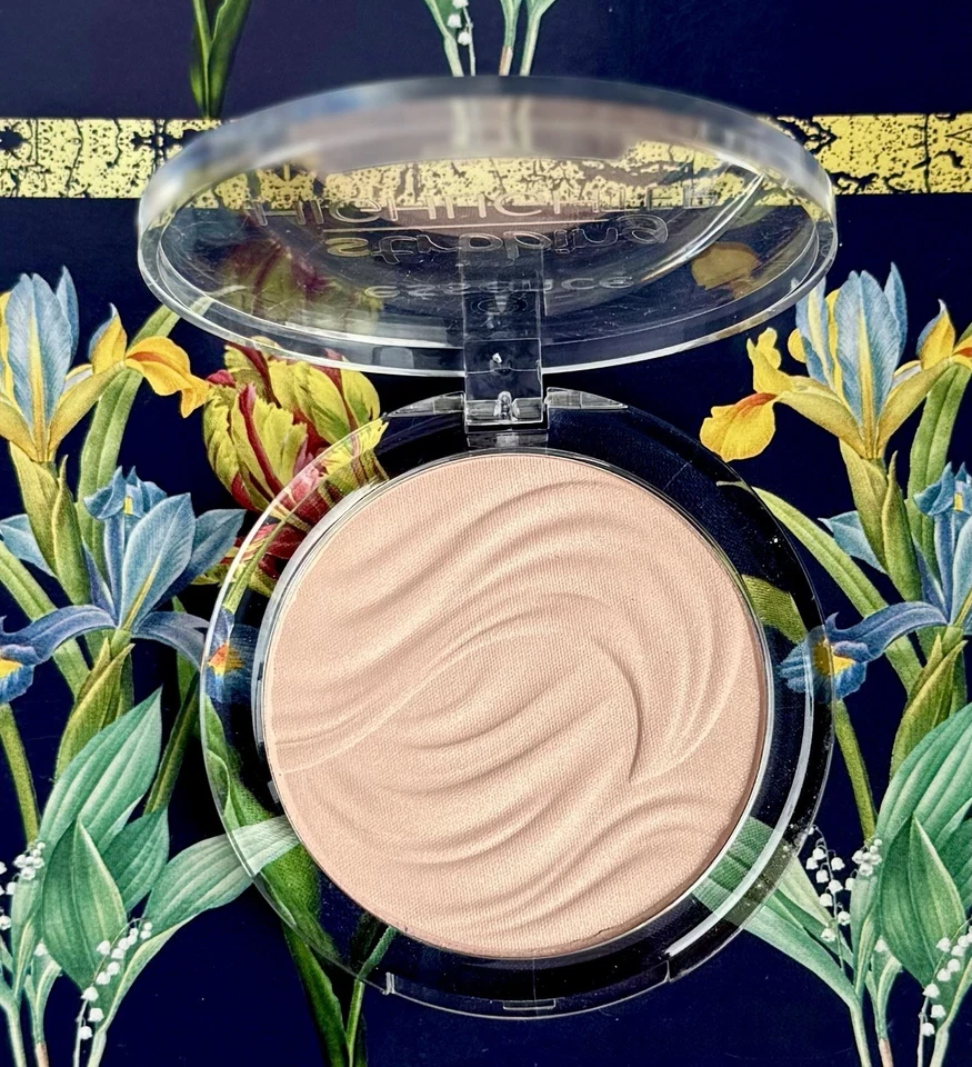 ESSENCE Strobing Highlighter 9g 10 Let It Glow! - Bild 1 von 2