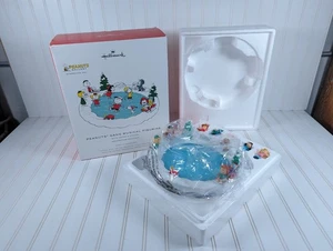 Figura musical Hallmark Peanuts Gang 2021 movimiento de sonido patinaje sobre hielo mesa - Imagen 1 de 12