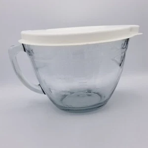 Pampered Chef 8 Cup 2 Qt. Quart Glass Measuring Mixing Batter Bowl Lid - Picture 1 of 9