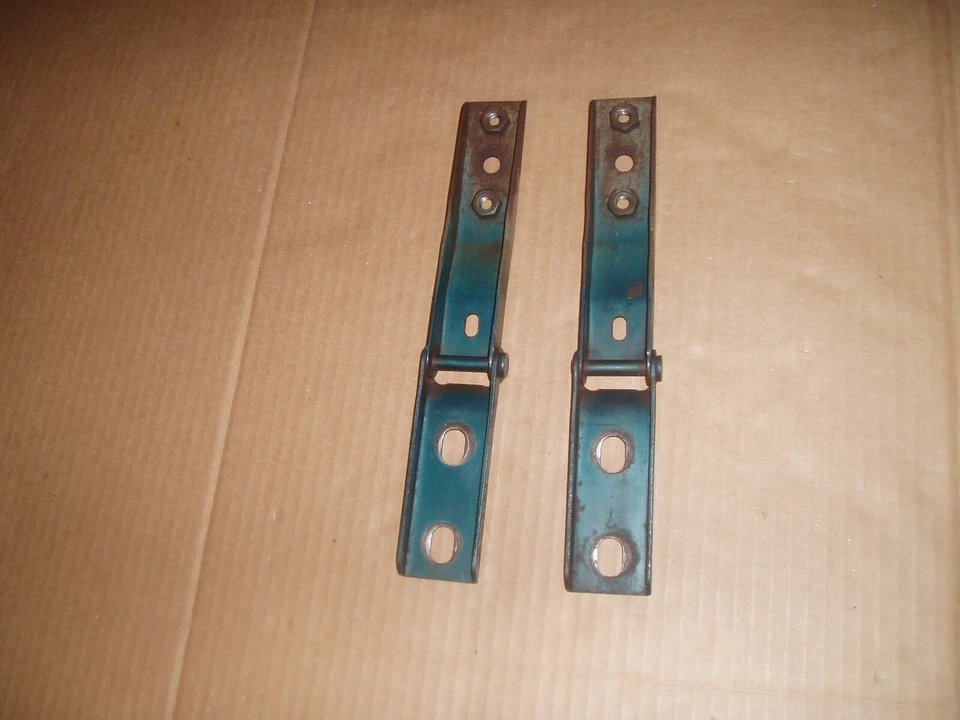 MAZDA RX3 *BISAGRAS CAPÓ DELANTERO DE FÁBRICA L-&-R 1973 CSW Foto 1 de 4