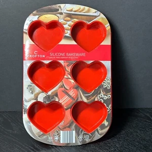 Heart Shaped Silicone Cupcake Baking Pan Molds - 2.73" x 1.25" Deep - New - Picture 1 of 5
