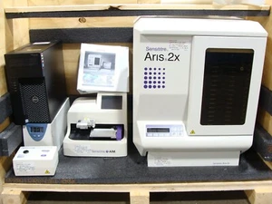 Sistema ID/AST Thermo Sensititre Aris 2X + Autoinoculadora AIM, Nefelómetro, PC - Imagen 1 de 14