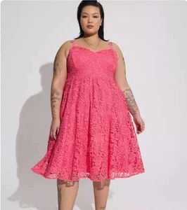 Torrid size 2 Midi Crochet Lace Sweetheart Dress - Bild 1 von 6