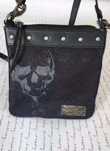 Harley-Davidson® Women's Deluxe Black Skull Jacquard Clipbag with Strap  - Picture 1 of 10