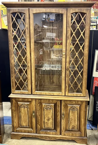 Vintage 1970's Dining Room China Cabinet Hutch w/ Upper Display Case - 74x45x16 Cover