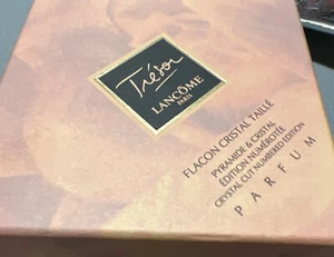Lancome Tresor Flacon Cristal Taille Limited Edition 2359/5000 1/4 FL. OZ Neu in OVP - Bild 1 von 15