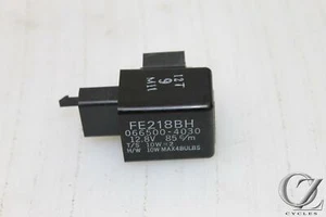 17 2017 Kawasaki ZR900 ZR 900 Turn signal Relay Flasher 066500-4030 - Picture 1 of 5