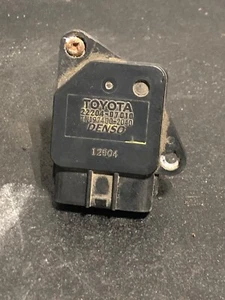 96-00 Toyota Tacoma 4Runner MAF sensor  - Foto 1 di 2