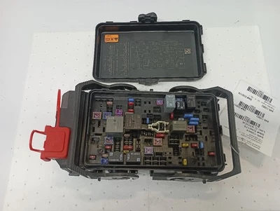 42830286 2023-2025 Chevrolet Malibu Fuse Box Engine 11406417 - Image 1 of 4