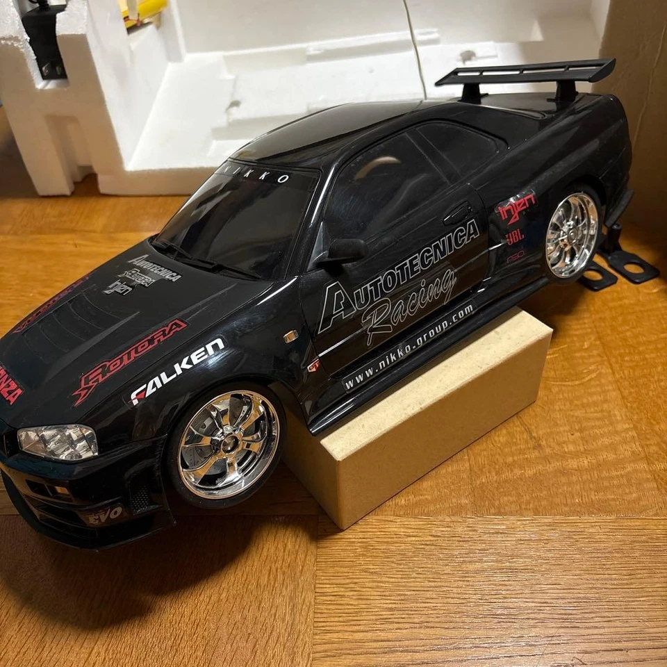 Nikko 1/10 Skyline R34 GTR RC Car Nismo AeroSound/LED/Working Condition - Image 1 of 4