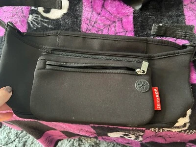 Bolso organizador para cochecito Skip Hop Grab Go bolsa extraíble negro Foto 1 de 3