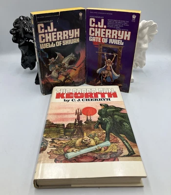 Lot of 3 C. J. Cherryh Vintage Hardcover and Paperbacks Faded Sun Well of Shiuan Foto 1 de 4