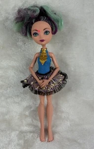Ever After High Madeline Hatter Mirror Beach Doll Original Not Complete - Picture 1 of 4
