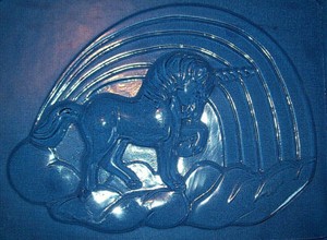 ONE LARGE UNICORN WITH A RAINBOW AND CLOUD CHOCOLATE MOULD OR PLASTER MOULD