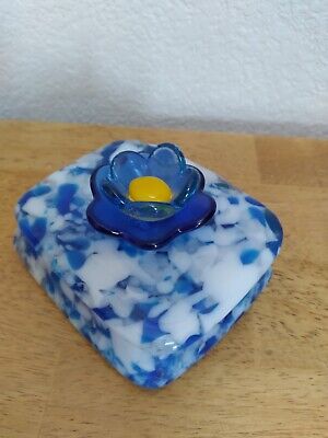 Fused Glass Trinket Box With Lid • 50€