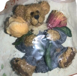 Boyds Bears & Friends Bearwear "Tulip... An Armful Of Bloom"  Pin Brooch - Picture 1 of 14