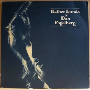 DAN FOGELBERG - TIERRAS BAJAS - LP de vinilo - épico - 1977 - en muy buen estado franqueo gratuito (2526) - Imagen 1 de 6