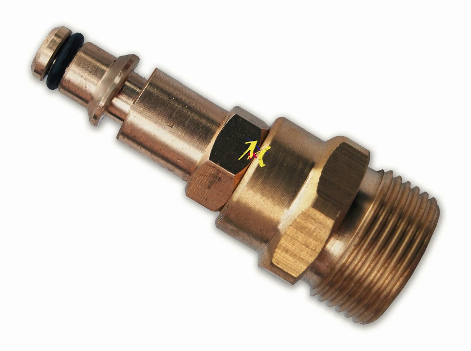 Connecet Karcher Hose (Screw On Fitting) With Bosch AQT Model Pressure Washer - Image 1 of 1