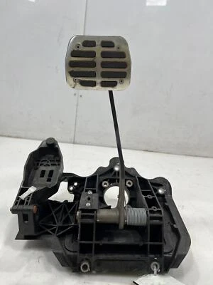 Conjunto de pedal de freno Jaguar XKR 2008 OEM 6W83-2467-A Foto 1 de 4