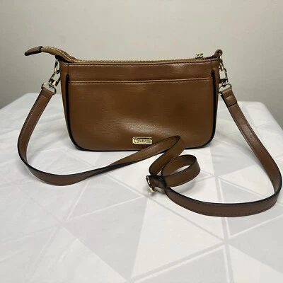 Коричневая маленькая сумка через плечо Carlos от Carlos Santana - Изображение 1 из 4