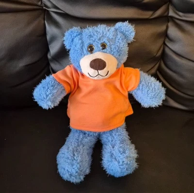 Camiseta First & Main Tender Teddy azul claro com coração costurado/laranja ~12” - Imagem 1 de 2