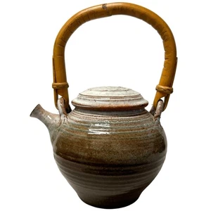 VTG Studio Art Pottery Ceramic Stoneware Brown Beige Teapot Bamboo Handle Signed - Picture 1 of 20