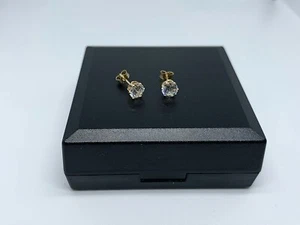 9ct Solid Gold CZ 5mm Round Stud Earrings solid gold(gift boxed) - Picture 1 of 5