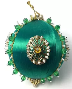 Vintage Beaded Sequin Push Pin Ornament Christmas Green Gold Medallion Pearl 4" - Picture 1 of 11