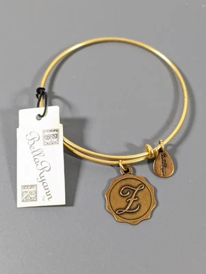 Brazalete Bella Ryann Inicial Letra F Dije Apilable Antiguo Tono Dorado Foto 1 de 4