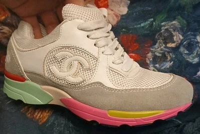 Chanel Multicolor Gamuza Y Cuero Zapatillas CC Talla 37 Foto 1 de 4