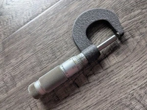 BROWN & SHARPE 0-1" Outside Micrometer Made in USA NICE - Picture 1 of 5