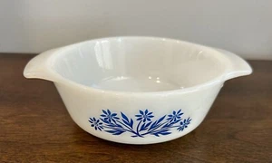 Anchor Hocking Fire King Blue Corn Flower 12oz Caserole Dish #472 Pristine Cond. - Picture 1 of 9