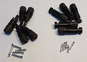 5x MC4 - Par de enchufes solares fotovoltaicos - 6 mm² 4 mm² - Enchufe + conector de acoplamiento - IP68 - Imagen 1 de 1