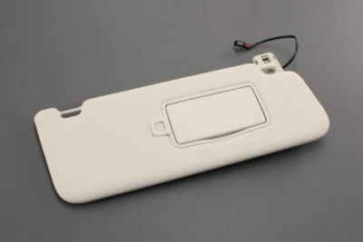 Подлинный солнцезащитный козырек Land Rover Defender 2020-on (справа) LR129896 - Изображение 1 из 4