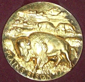 JUMBO HI RELIEF 1974 LONGINES WITTNAUER PLAINS BISON MEDAL! FIERY TONING! GEM BU - Picture 1 of 5