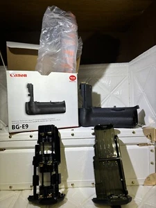 🚀🎁《NEUF en BOITE》 Poignée batterie Canon BG-E9 pour appareil photo 60D du JAPON🚀🚀🚀🚀🚀🚀🚀 - Photo 1 sur 12