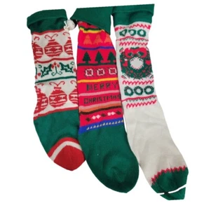 Medias de Navidad vintage de punto conjunto de 3 guirnalda árbol adorno rayas pompones - Imagen 1 de 12