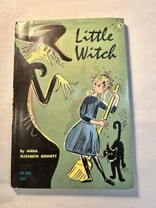 Little Witch 6th Printing 1964 Elizabeth Bennett Vintage Paperback Poor Shape - Bild 1 von 5